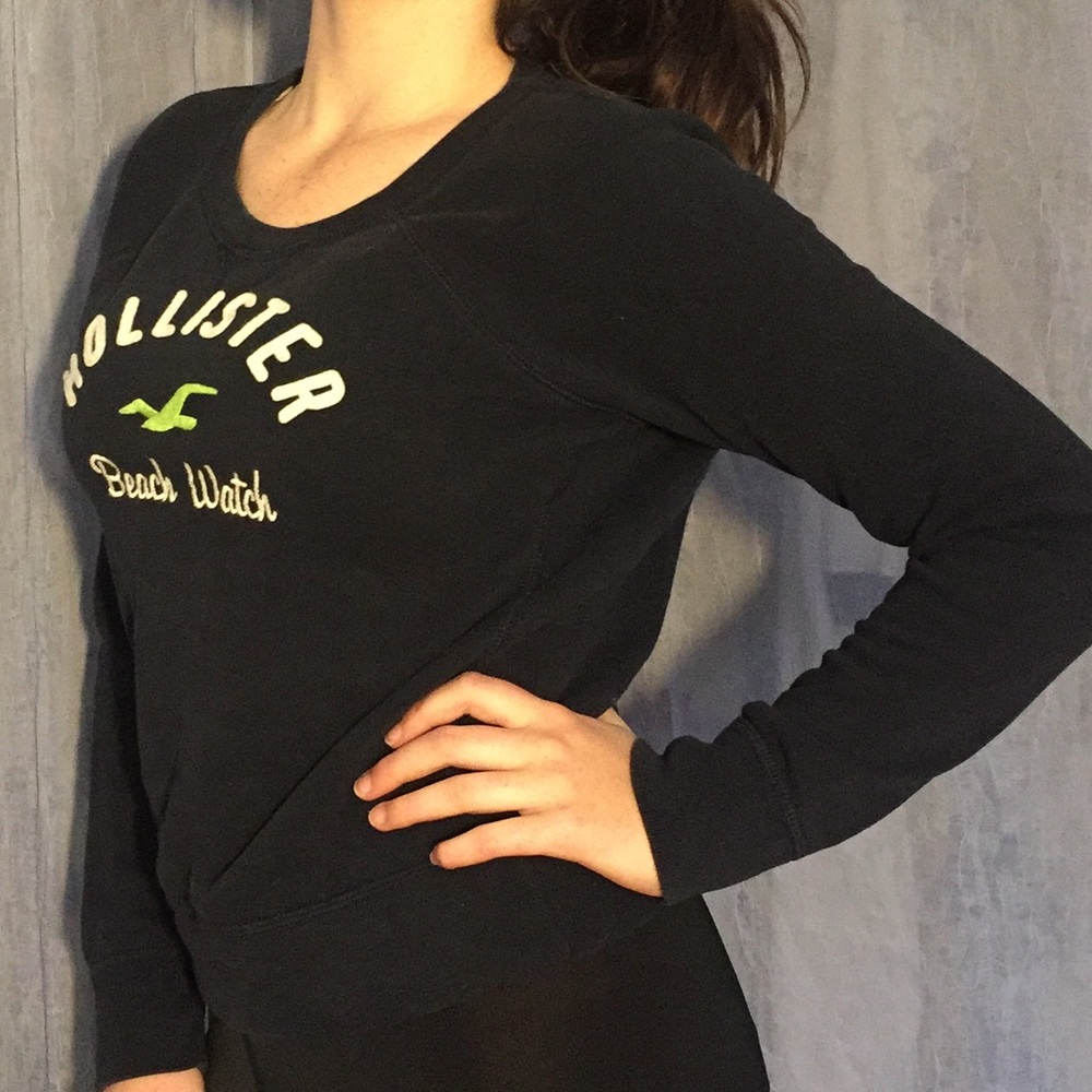 Hollister sweatshirt
